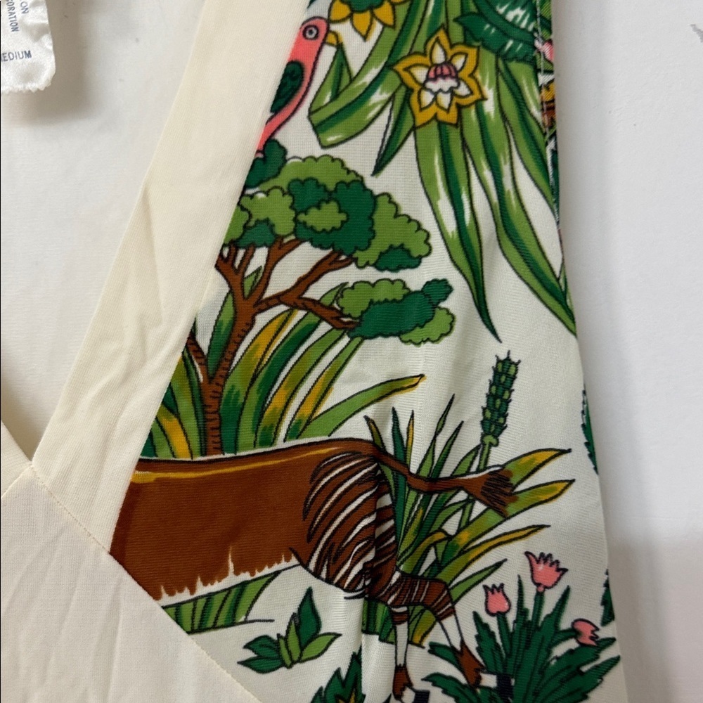 Elegant Cream Floral 1970’s nightgown - Picture 3 of 6